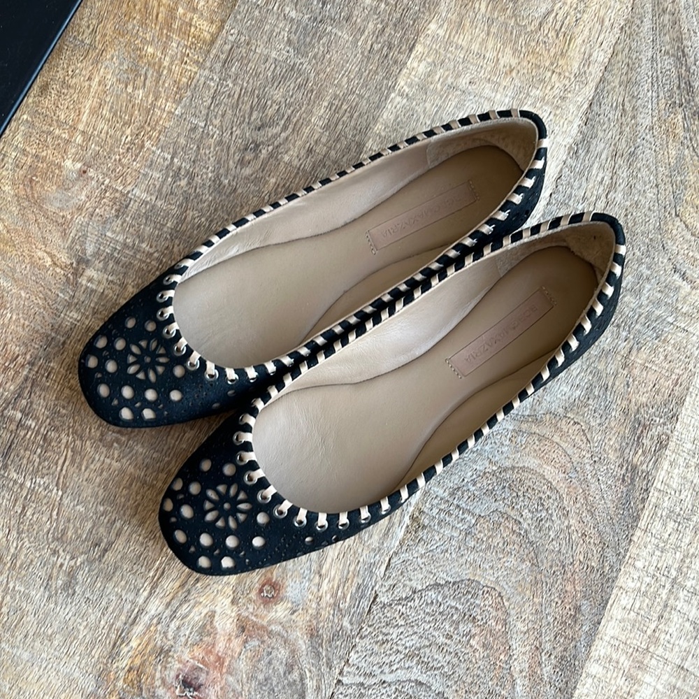 BCBG MaxAzria flat shoes